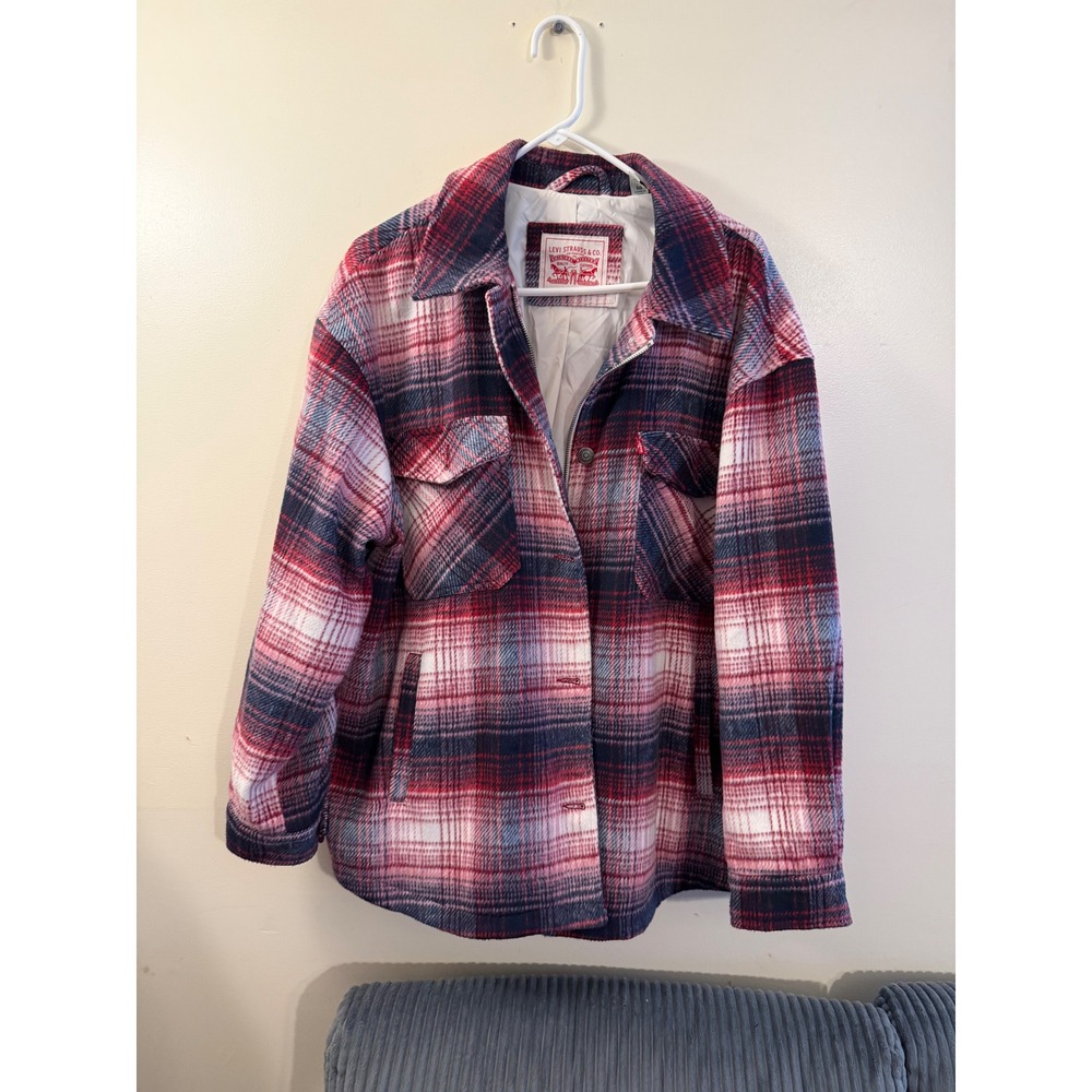 Levis Womens XL Plaid Shirt Jacket Red Blue Quilted Lined Shacket LW3OP189